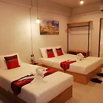 Little Lanna Guesthouse
