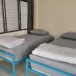 Purple Monkey Backpackers Chiang Mai