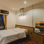 No.9 Hostel&Cafe