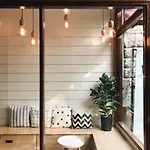 Viv Hometel&Cafe