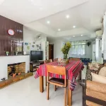 Nimman Elegant Garden Villa