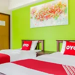 Oyo 233 Sunshine House