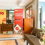 Oyo 233 Sunshine House