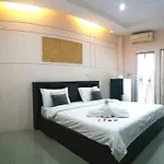 Nateesin Apartment