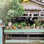 Giant House