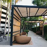 Astra Suites Central