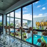 River Art Hotel
