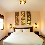 Monn Phu Phrai Resort Chiang Mai