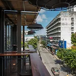 Iron32 Hotel