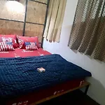 The Jungle Trek House By Dd&B Hostel