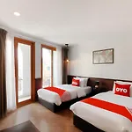 Oyo 825 Casampika