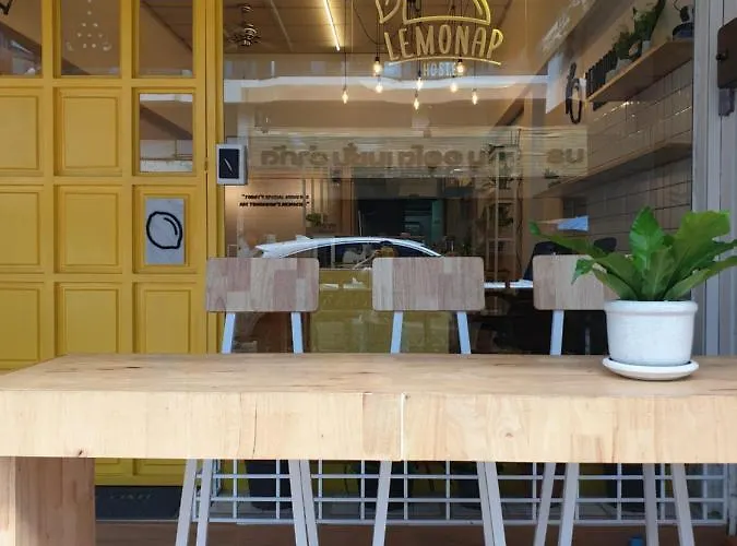 Lemonap Hostel