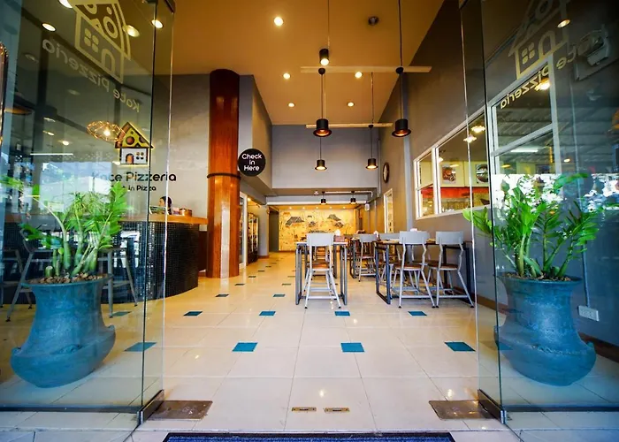 4 Bedrooms Family At Chiang Mai Old City