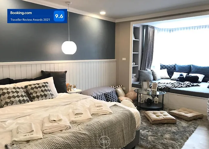 Stay In Style At Nimman R201