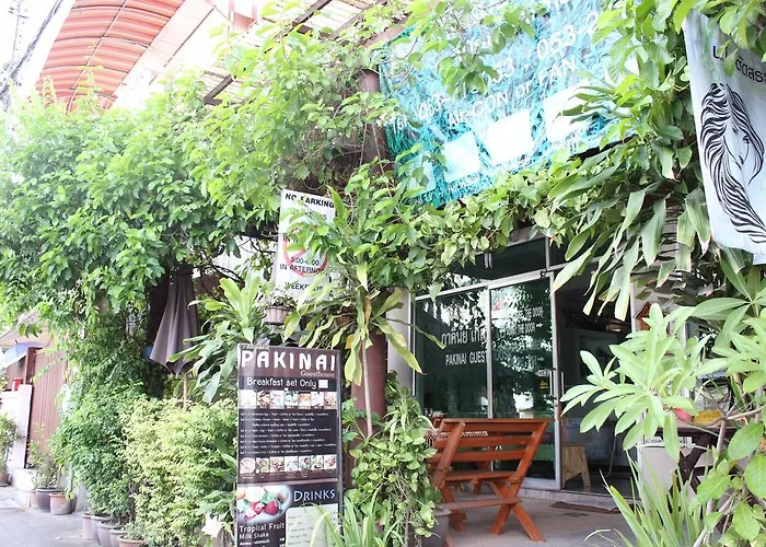 Pakinai Guesthouse