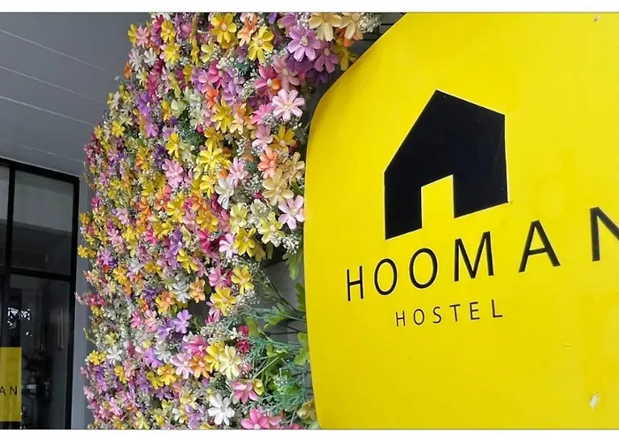Hooman Hostel