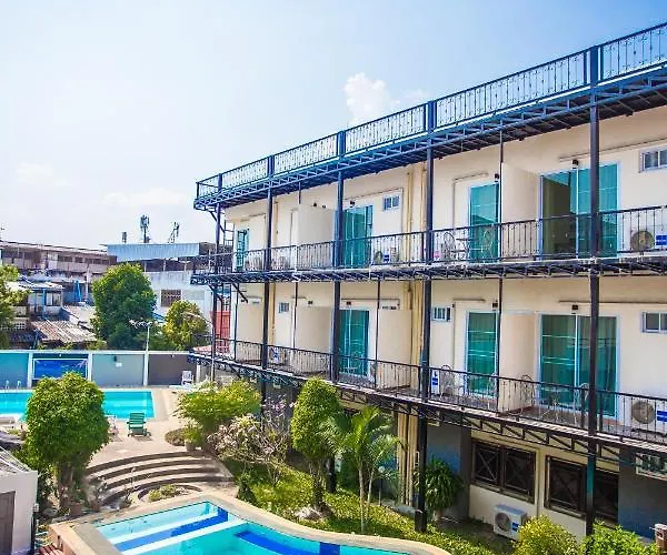 Prince Hotel Chiang Mai