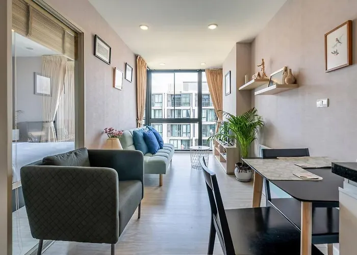 Modern Condo In Nimman