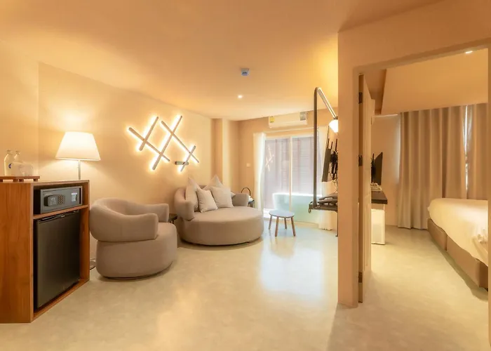 Mai Hotel
