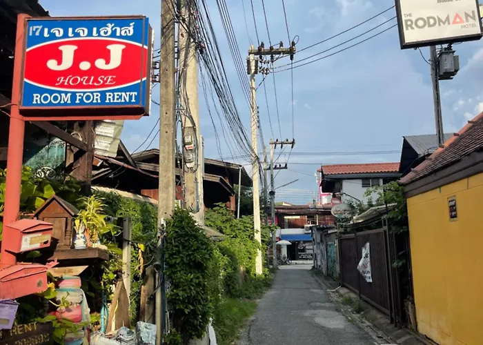Jj Guesthouse