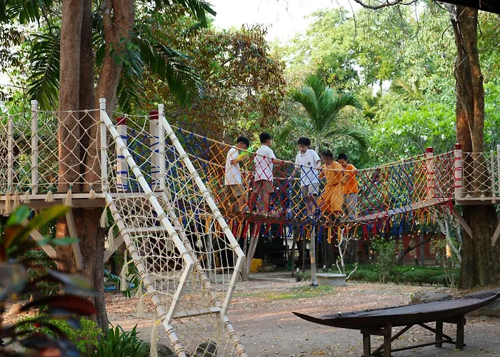 Dreamer Club Resort Treehouse Bridge With Pool