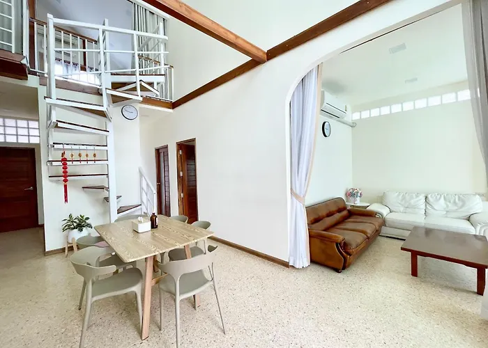 Lalin Pool Villa