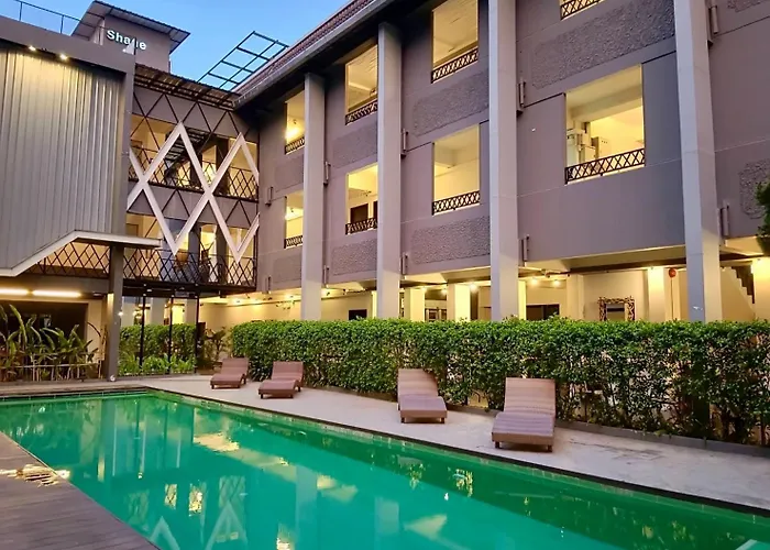 Shane Hotel