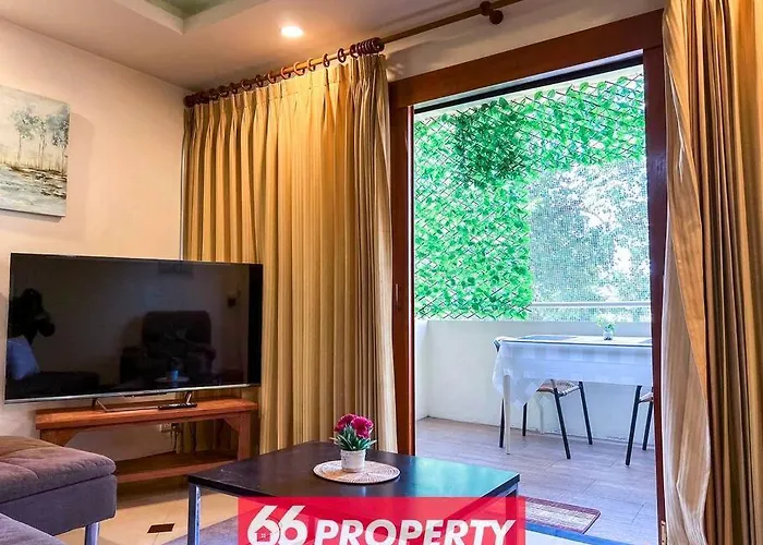 Spacious 2 Bedroom Apartment Near Train Station - 10 Min To Old City