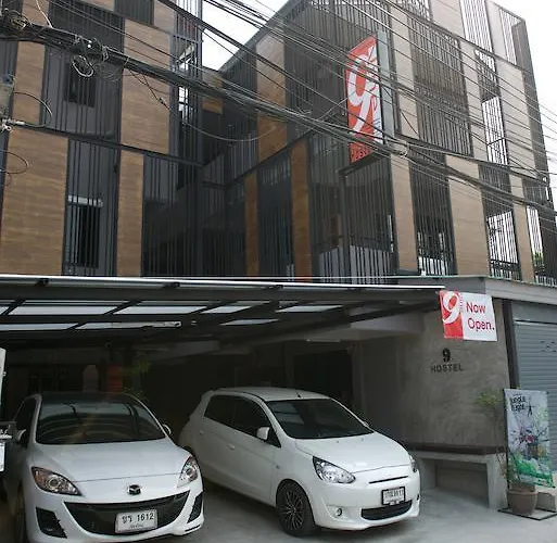 9 Hostel