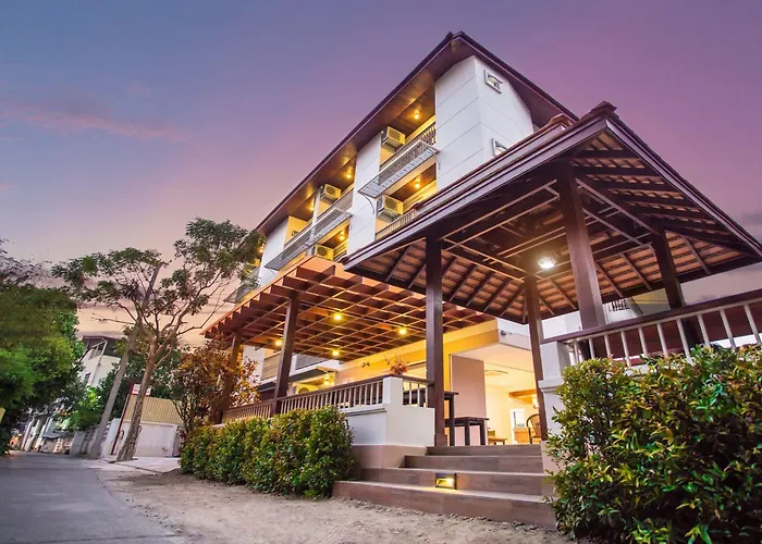 Rendezvous Classic House