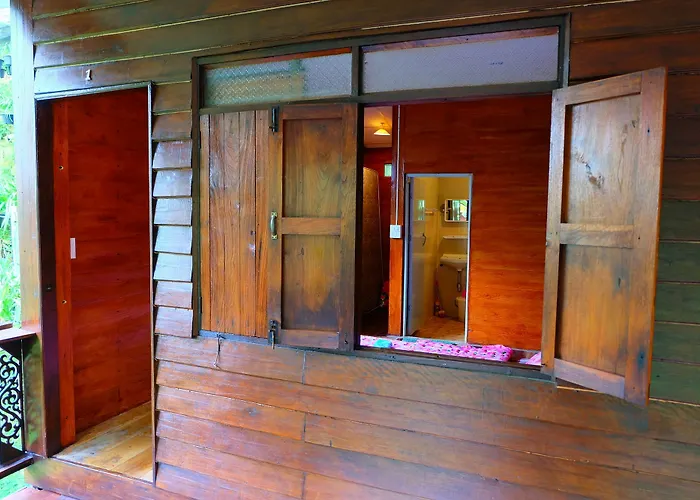Huan Himnam Homestay