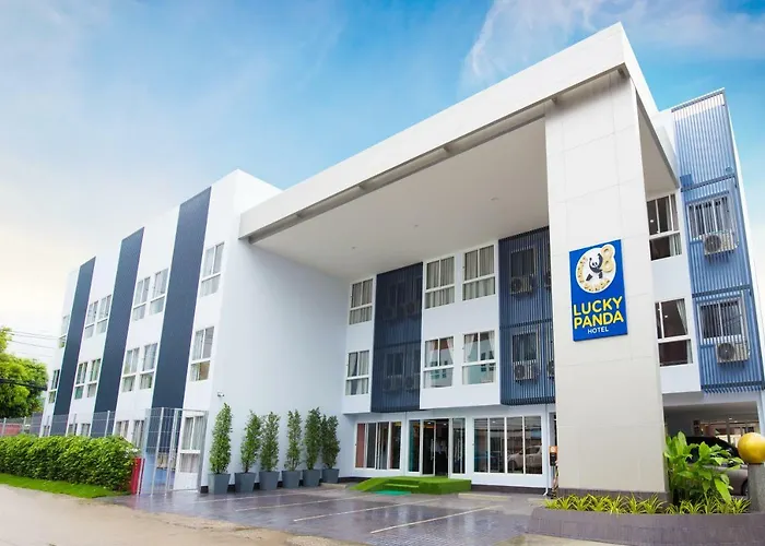Lucky Panda Hotel