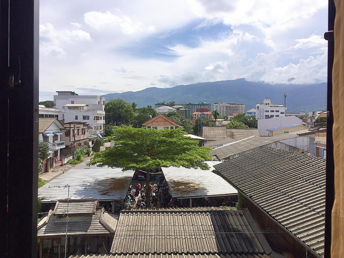 Bed & Breakfast Chor Chang House Chiang Mai