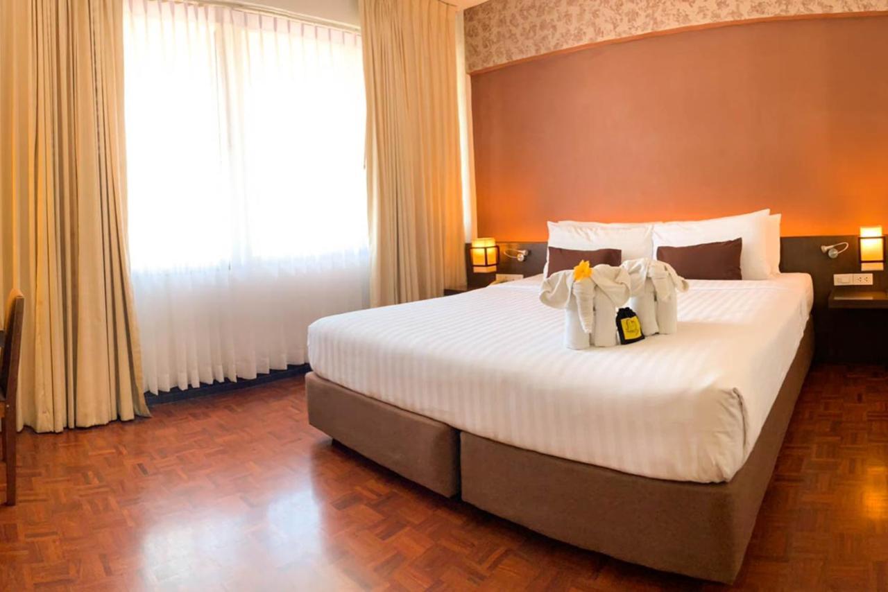 Hotel M