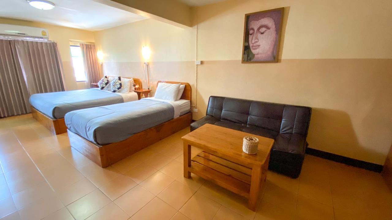 Guest house Funky Monkey Cnx -