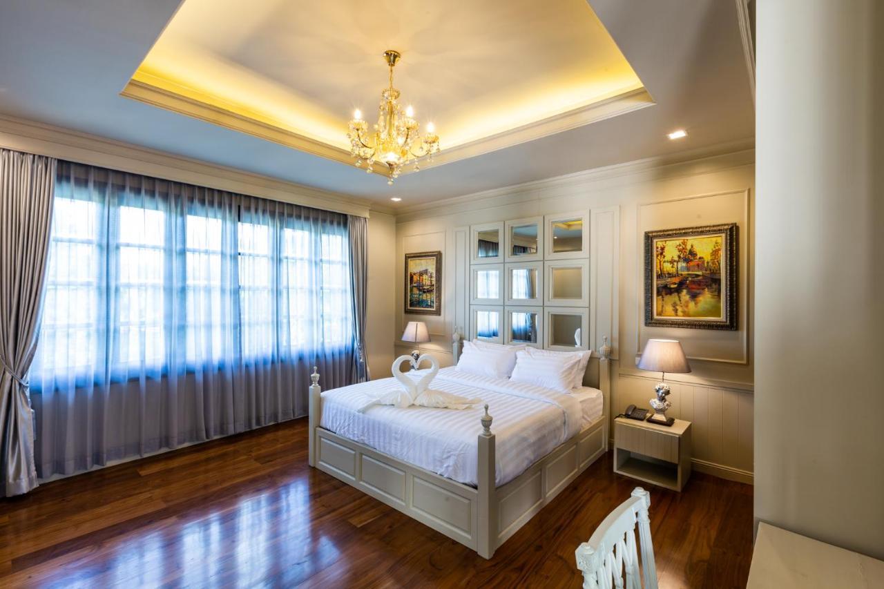 Merchant Villa- Sha Extra