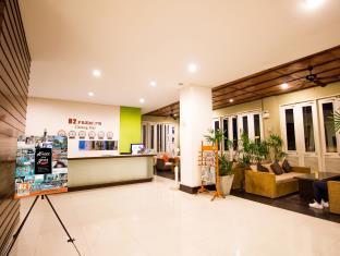 Hotel B2 Premier And