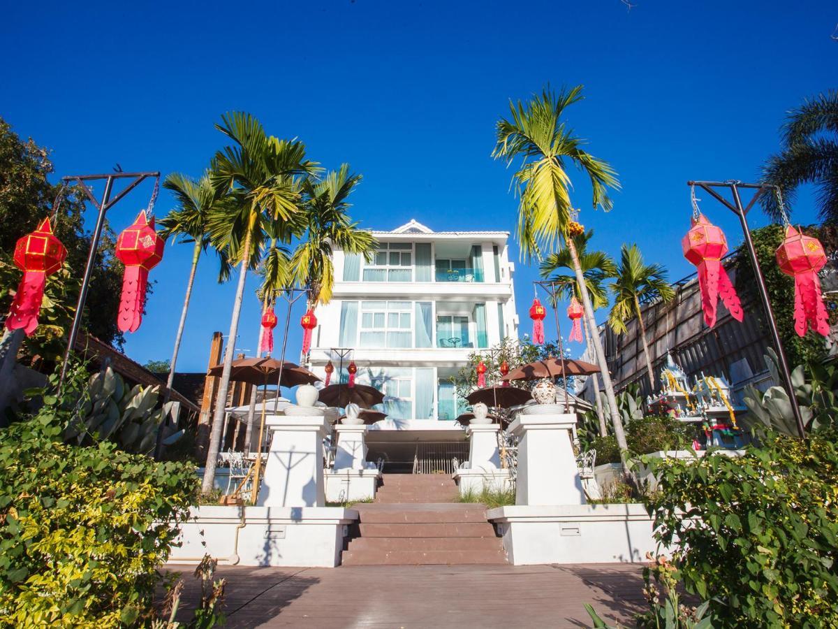 B2 Riverside Colonial Hotel Chiang Mai
