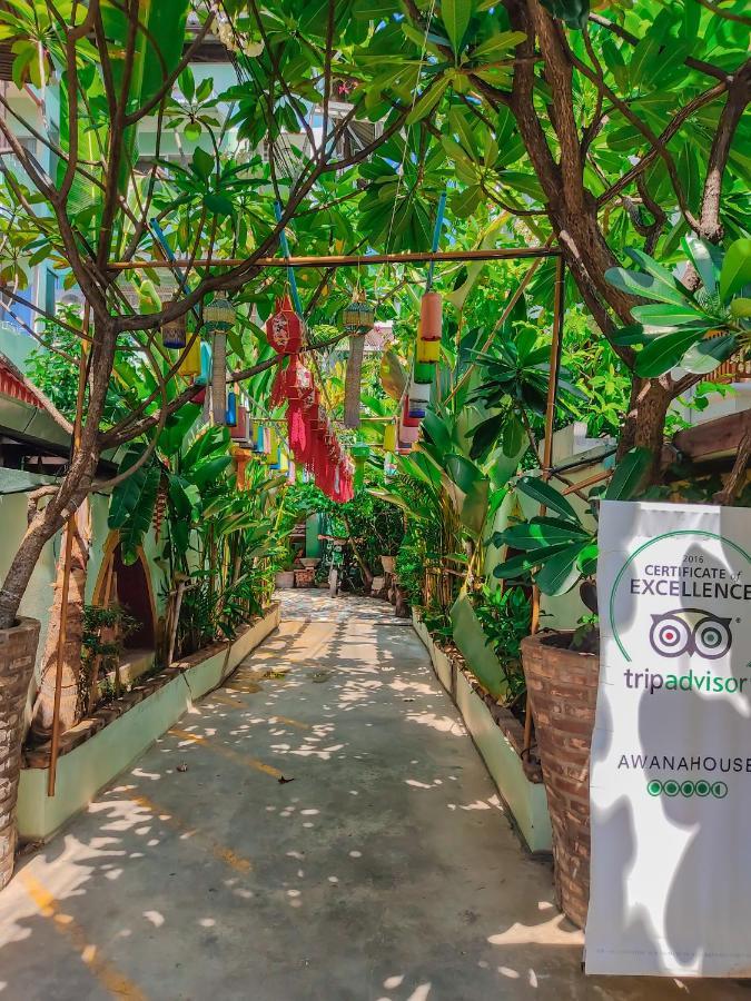 Awana House Bed & Breakfast Chiang Mai