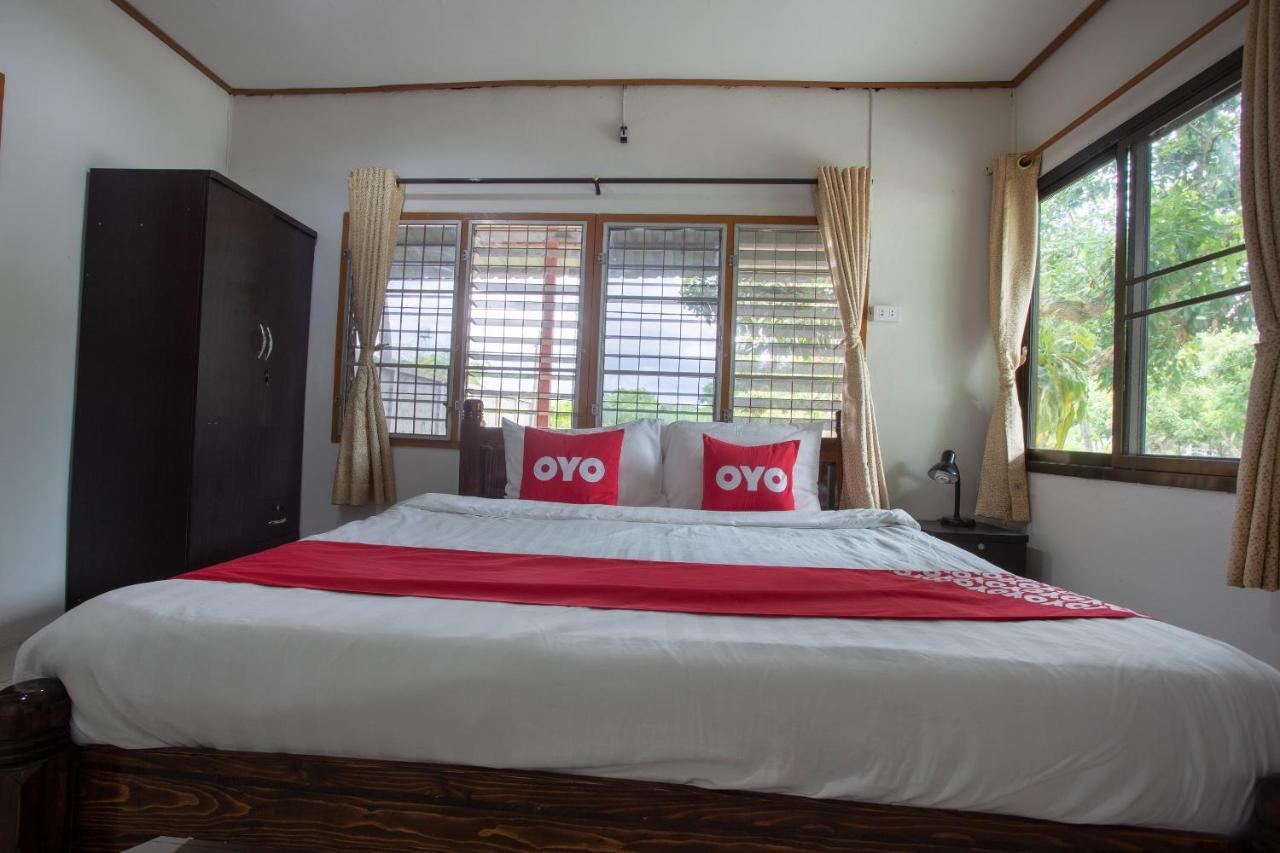 Oyo 909 Guiding Star Hotel