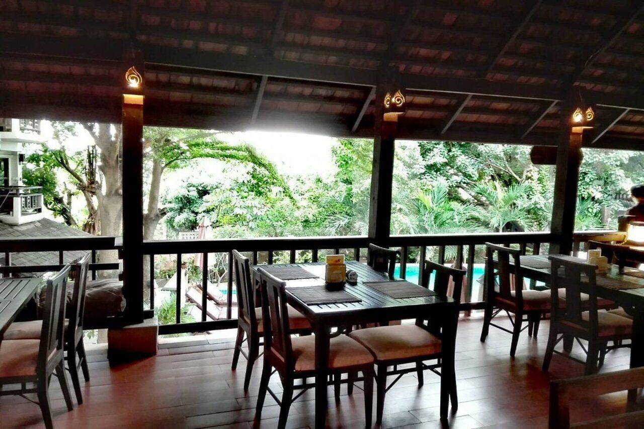 Rainforest Chiangmai Hotel