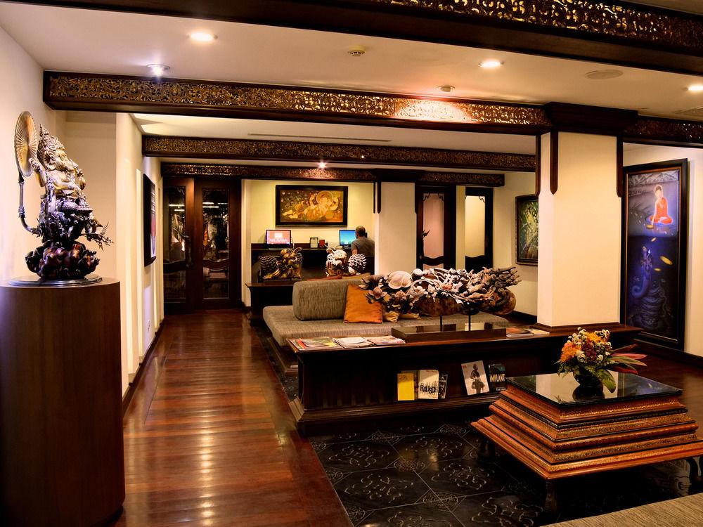De Naga Hotel, 4*