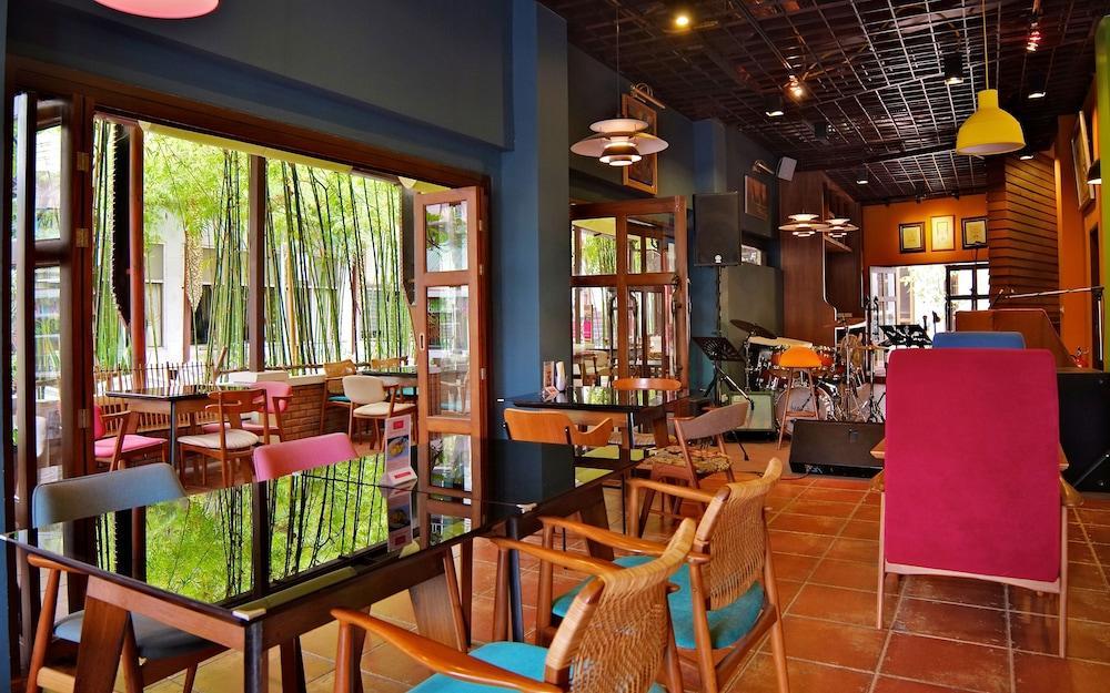 De Naga Hotel, Hotel Chiang Mai