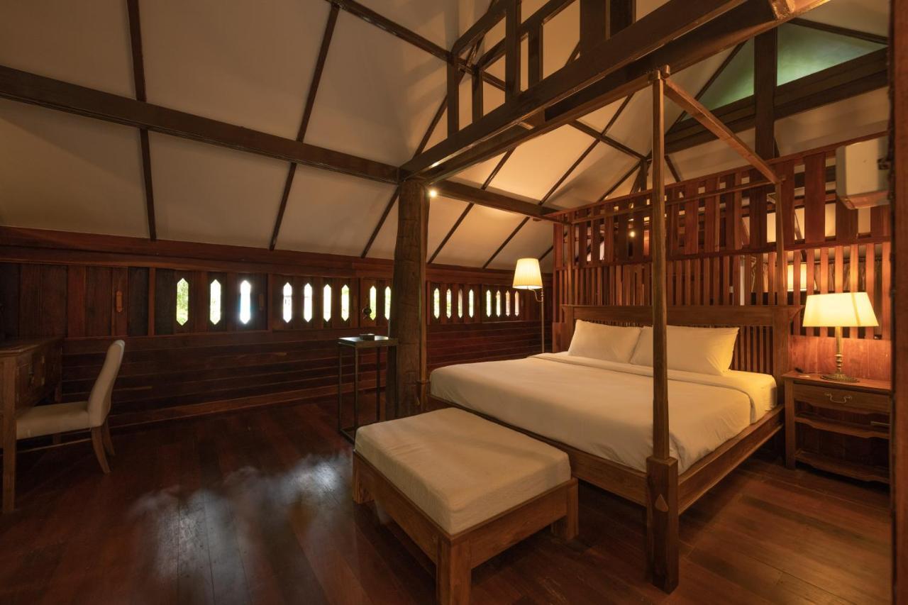 Chompor Lanna Chiang Mai