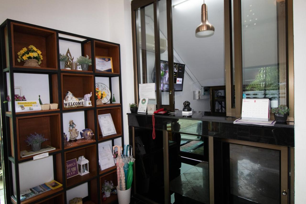 The 168 Gallery And Hotel 2*