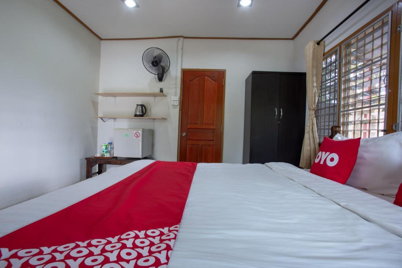 Oyo 909 Guiding Star Hotel Chiang Mai