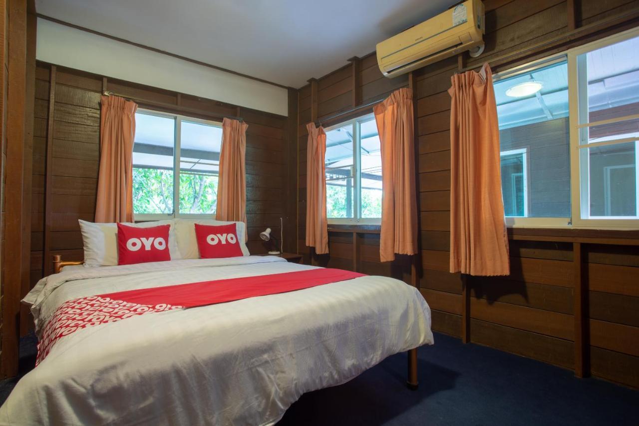 Hotel Oyo 909 Guiding Star Chiang Mai