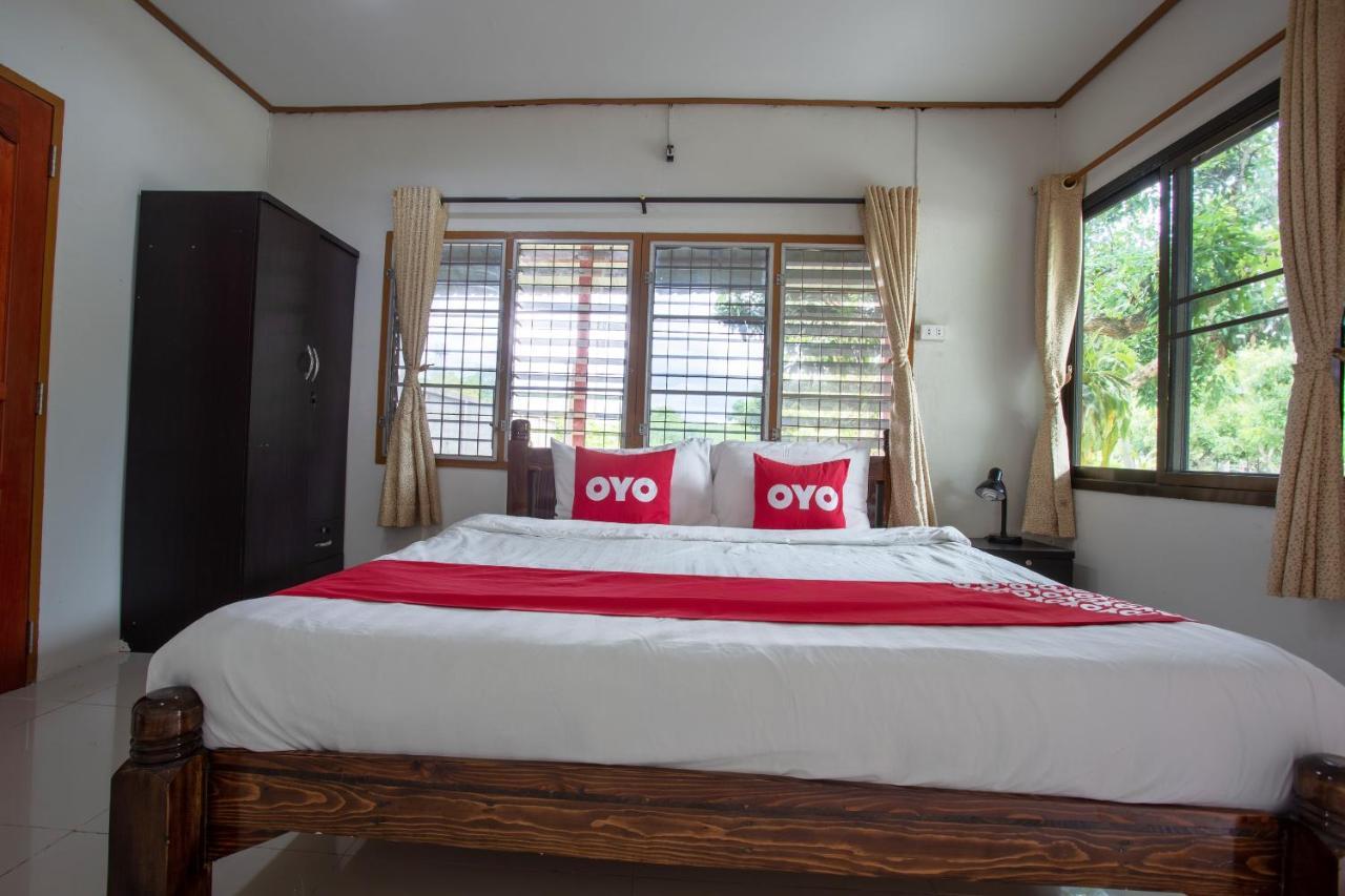Oyo 909 Guiding Star Hotel Chiang Mai