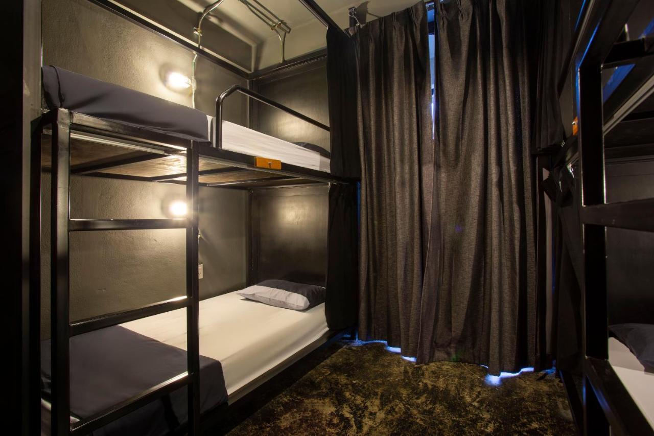 Box N Cafe Hostel