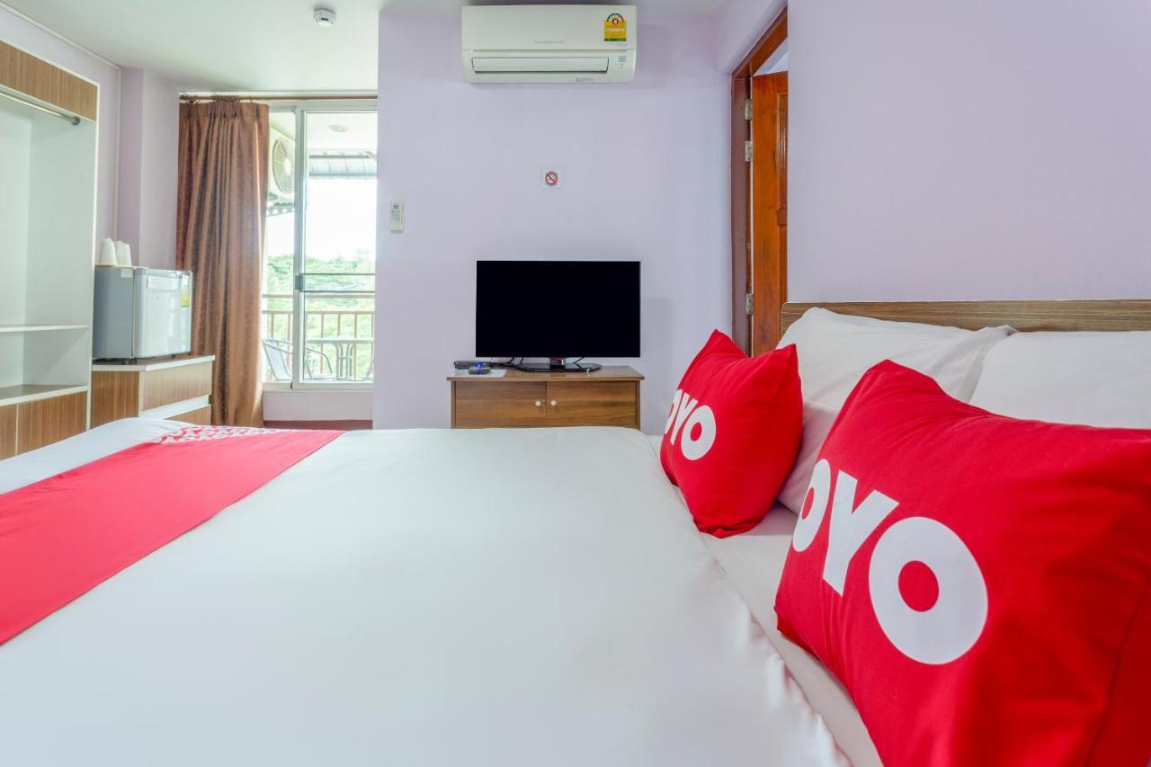 Hotel Oyo 1053 Bloom Chiang Mai